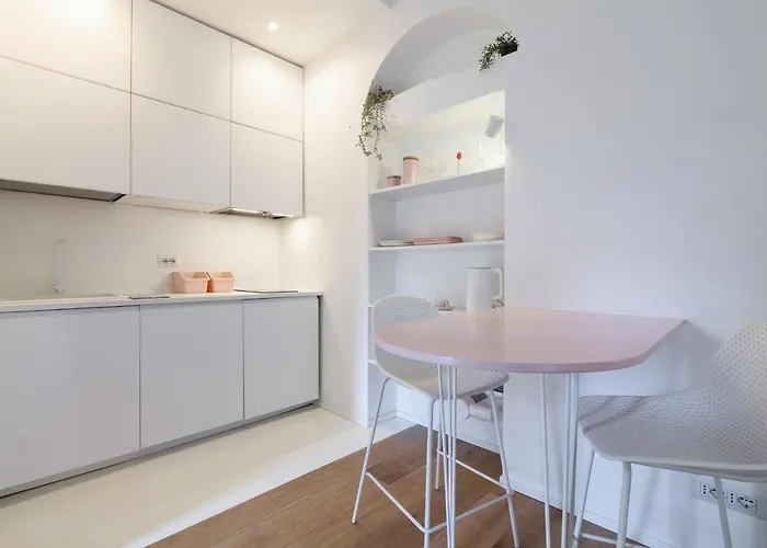 Apartamento Primopiano - De Castillia 20 *